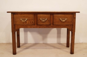 French antique style oak 3 drawer server 2